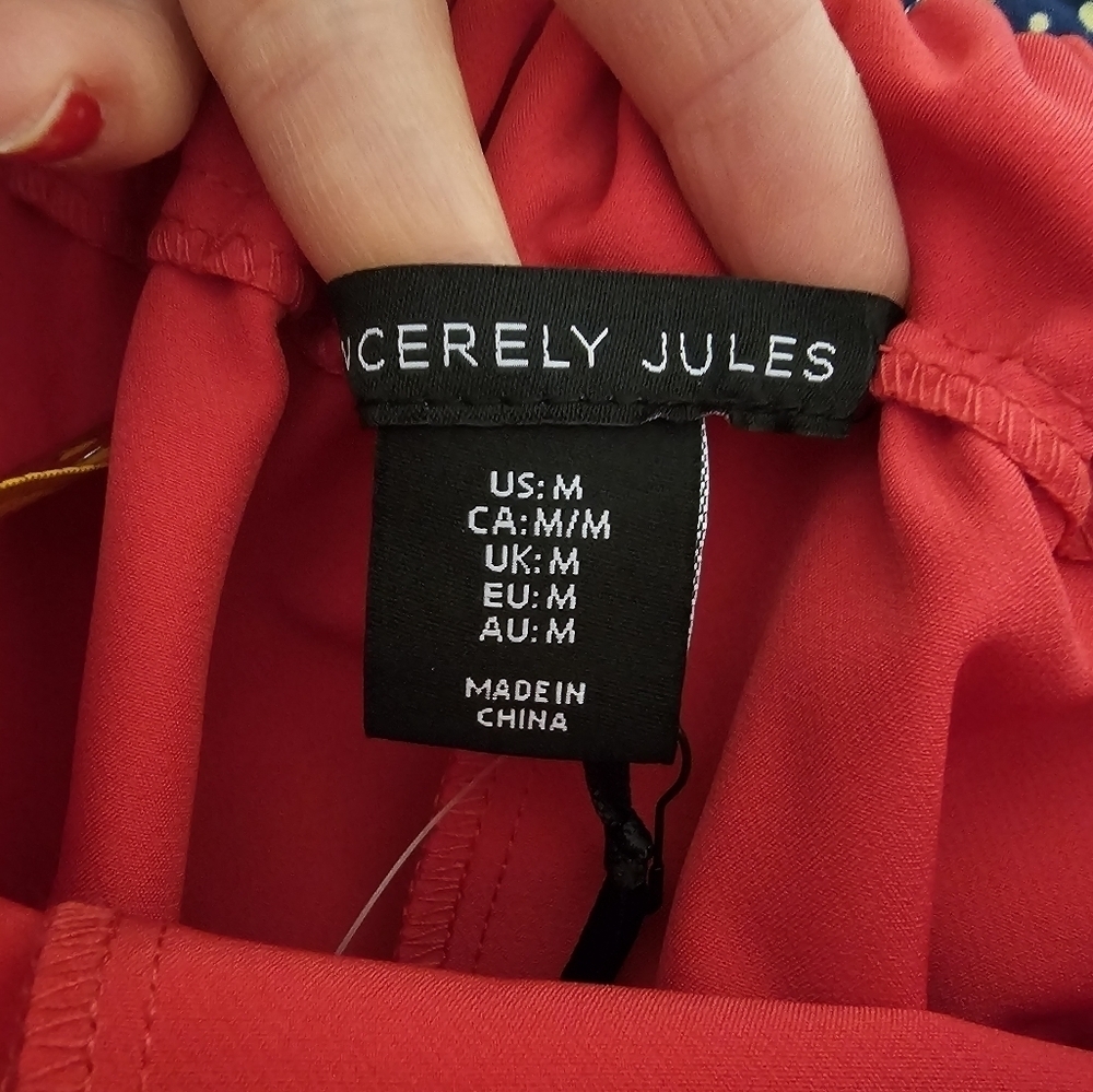 Sincerely Jules Hot Pink Dress Shorts Women's Size Medium NWT - Picture 2 of 9